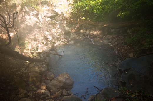 rincon de la vieja hot pool